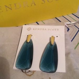 BRAND NEW Maize Kendra Scott Earrings!